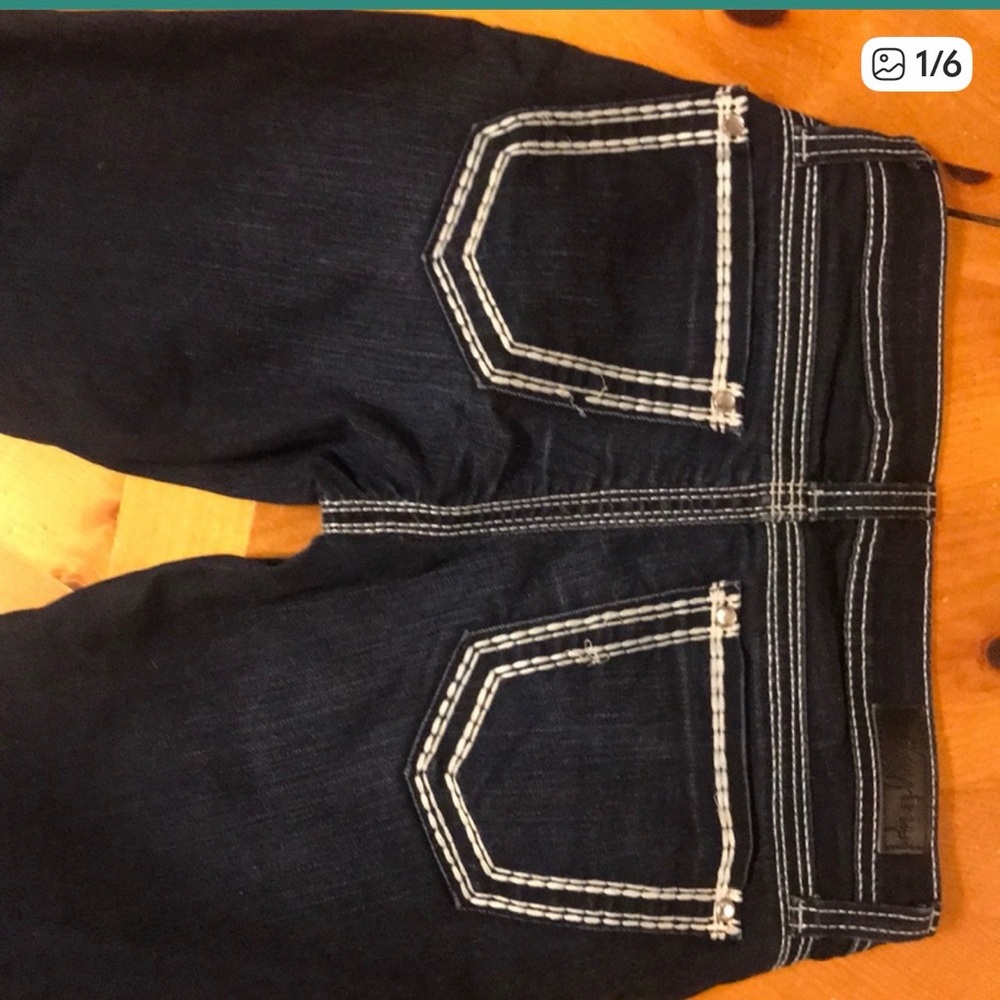 Daytrip Dark Blue Jeans with White Stitching